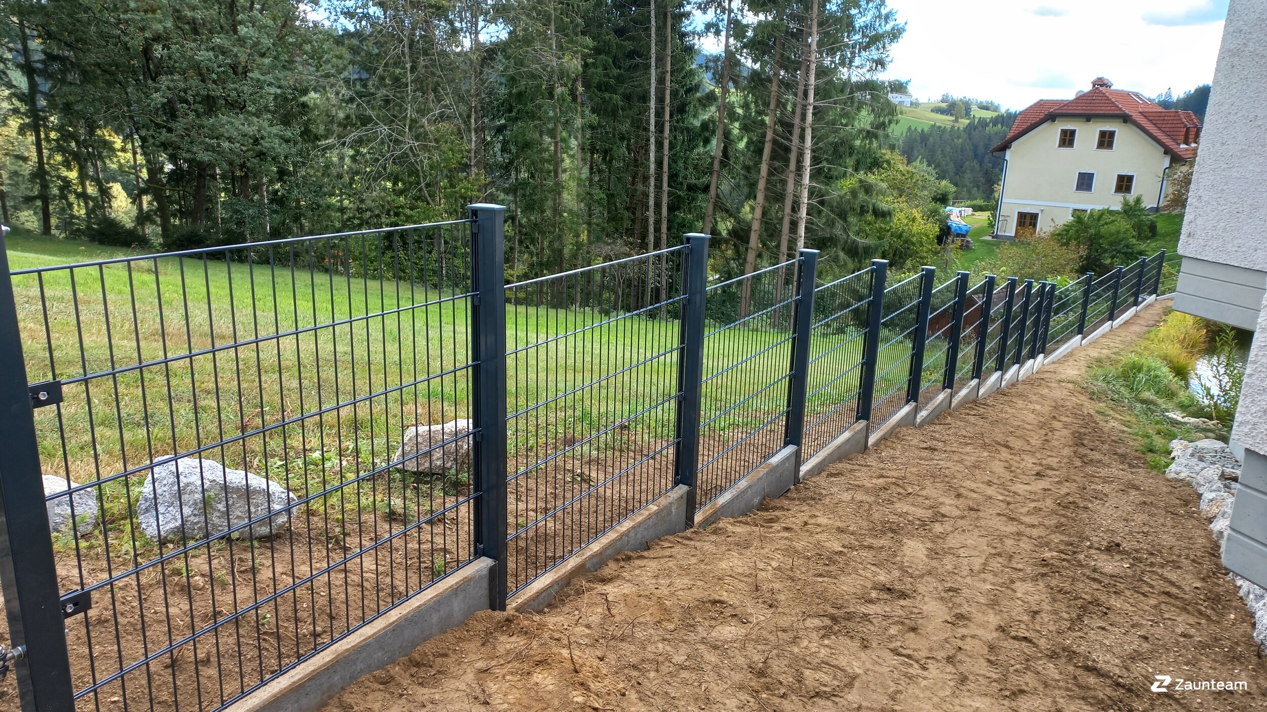 Zaunteam Doppelstabmatten leicht vorverzinkt und anthrazit