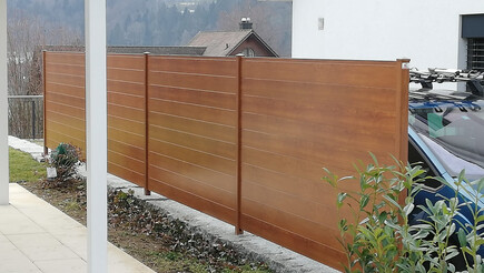 Aluminium Sichtschutz aus dem 2019 in 8492 Wila Schweiz von Zaunteam Zürich Oberland GmbH.