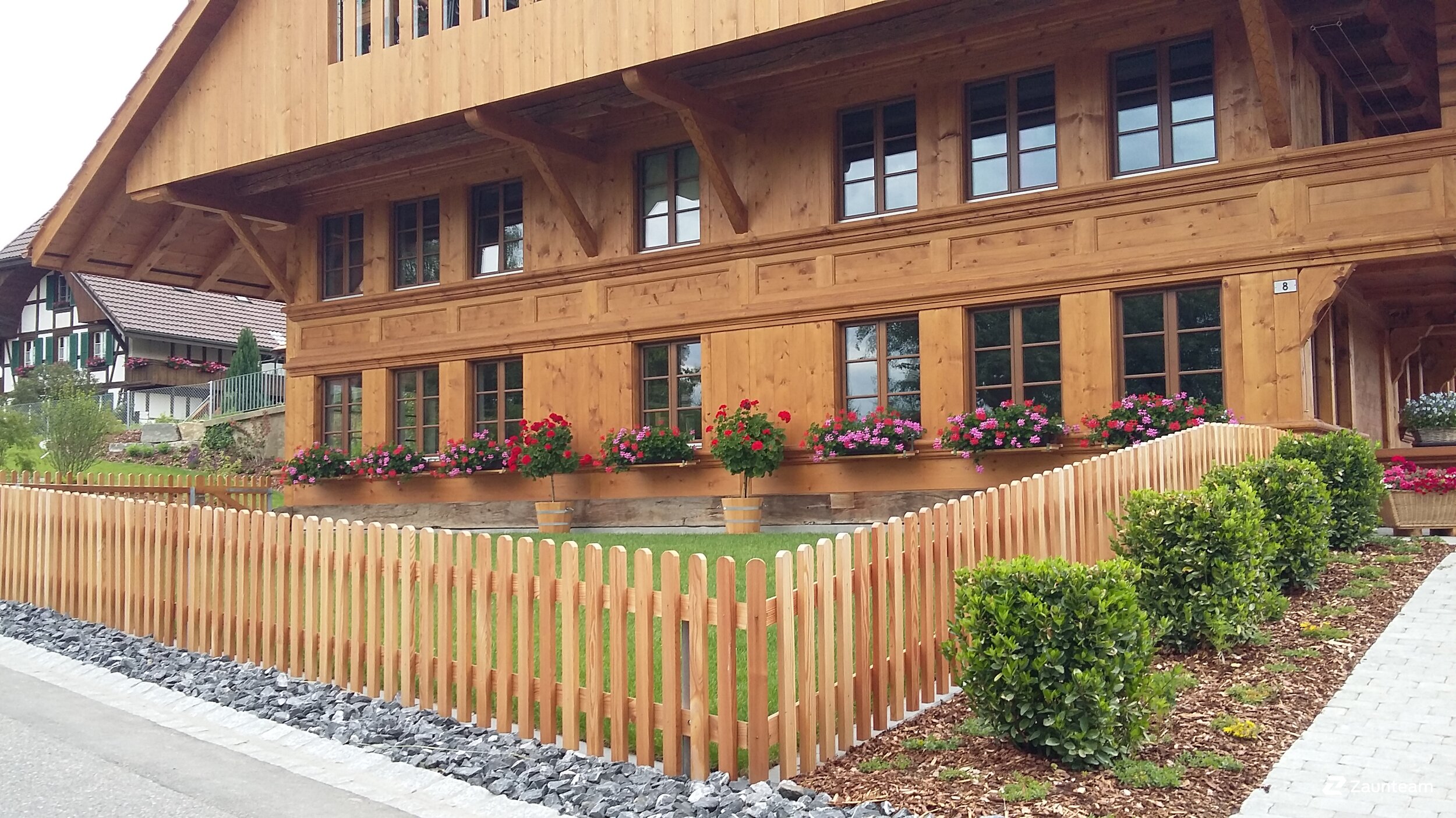 Holz Sichtschutz aus dem 2017 in 3037 Herrenschwanden Schweiz von Zaunteam Spahni AG.