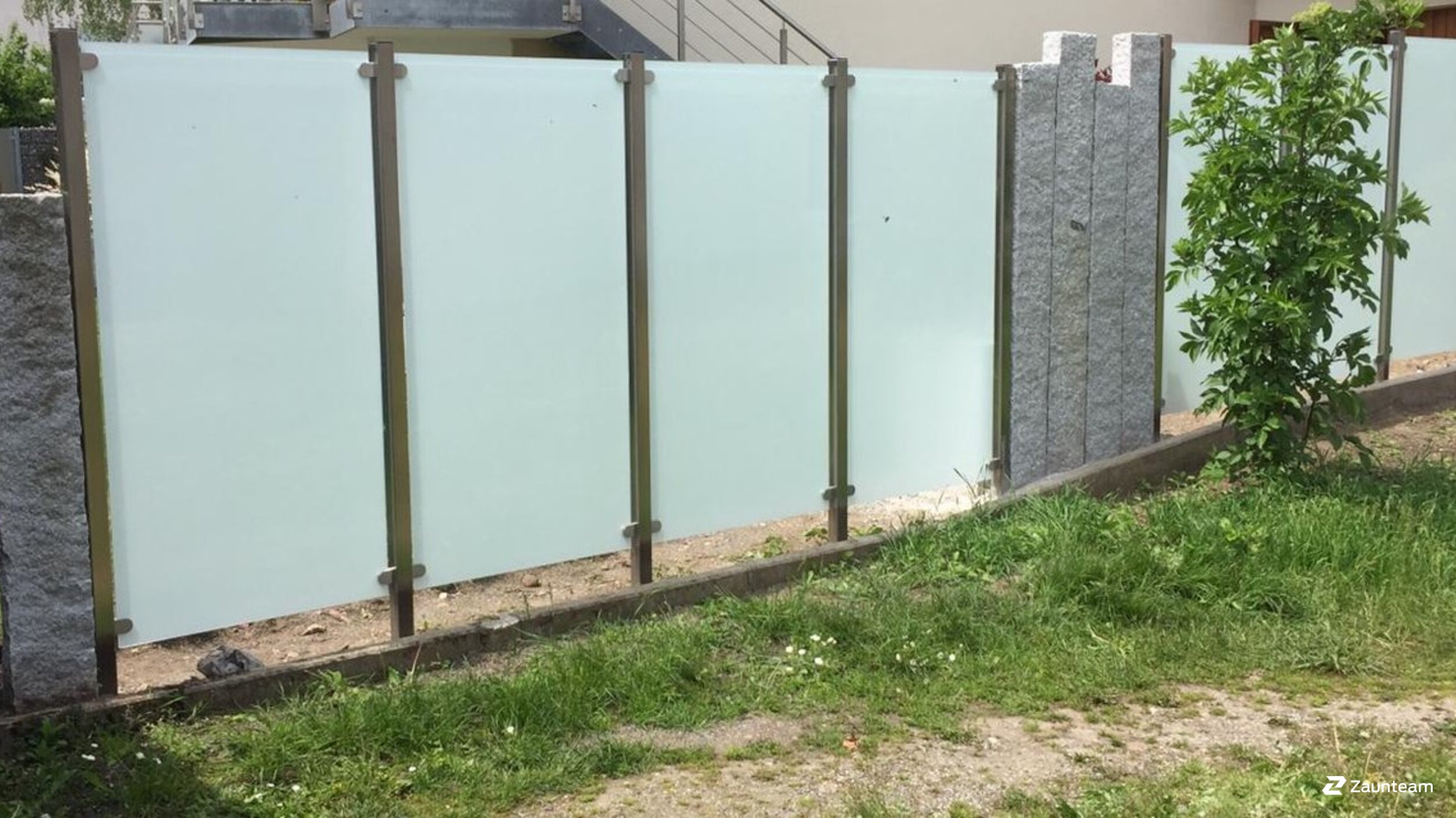 Glas Sichtschutz aus dem 2019 in 79761 Waldshut-Tiengen Deutschland von Zaunteam Granacher.