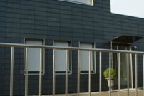 Der Zaun aus Edelstahl sorgt für Sicherheit  | © Zaunteam